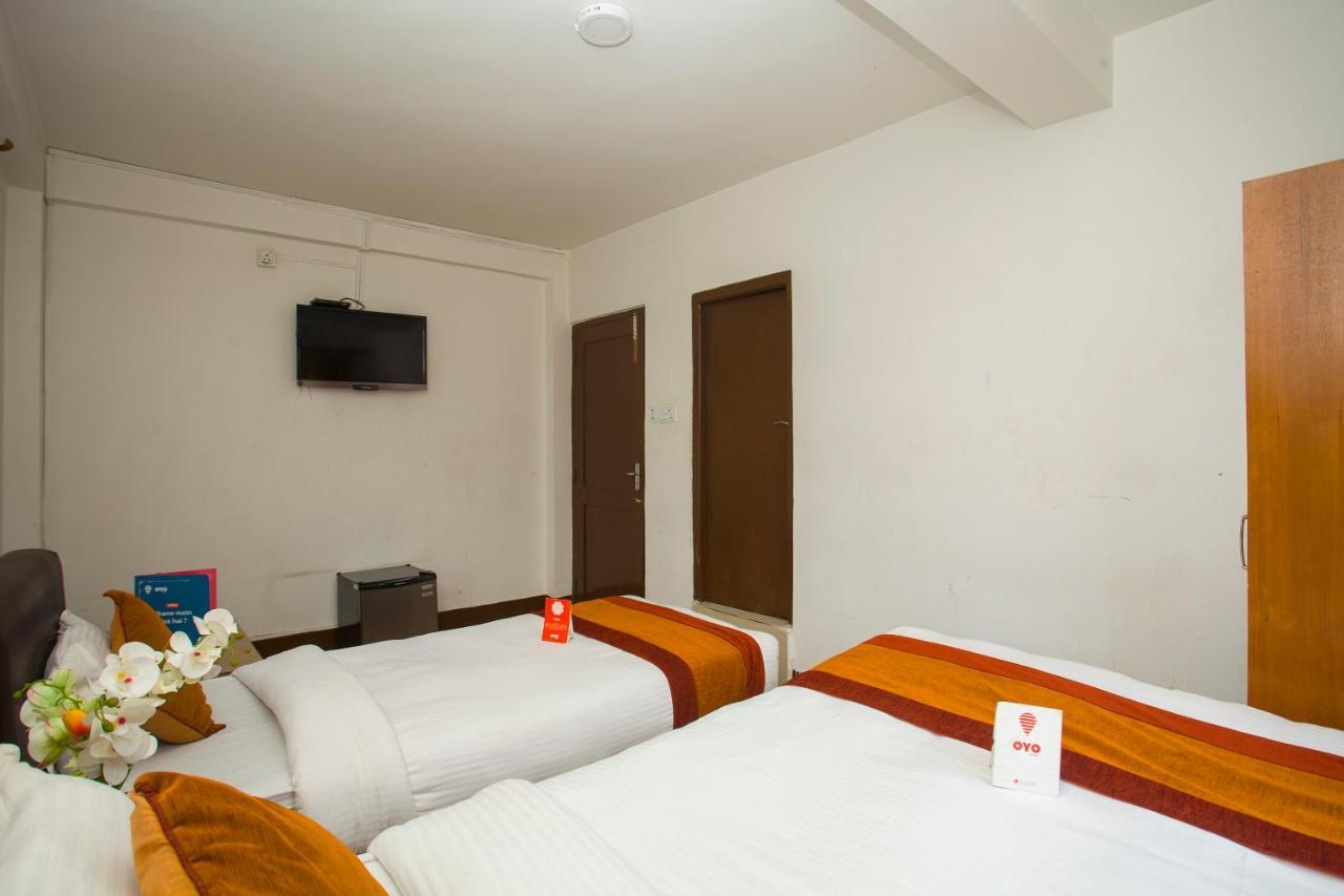 Oyo 104 Hotel Baltic Inn Katmandu Zewnętrze zdjęcie